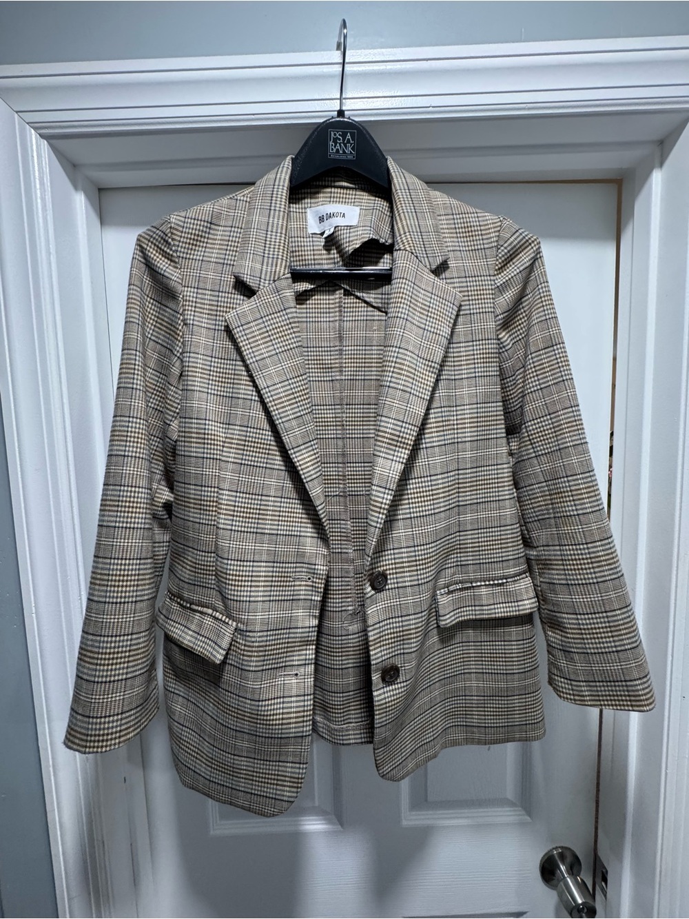 BB Dakota Plaid Blazer Jacket in Tan and Brown